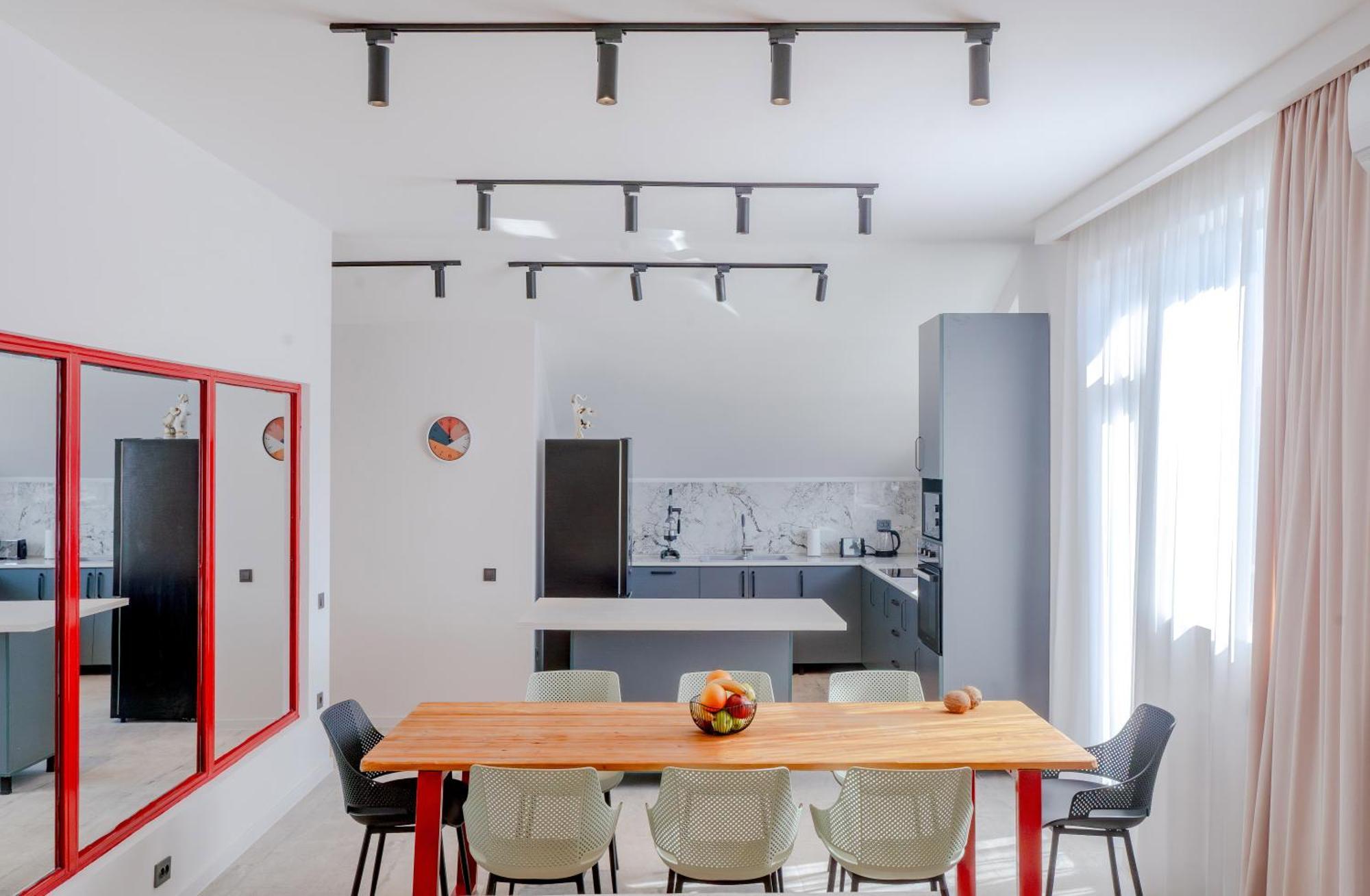 Niabi 3bdr Mansard With View Апартаменты Тбилиси