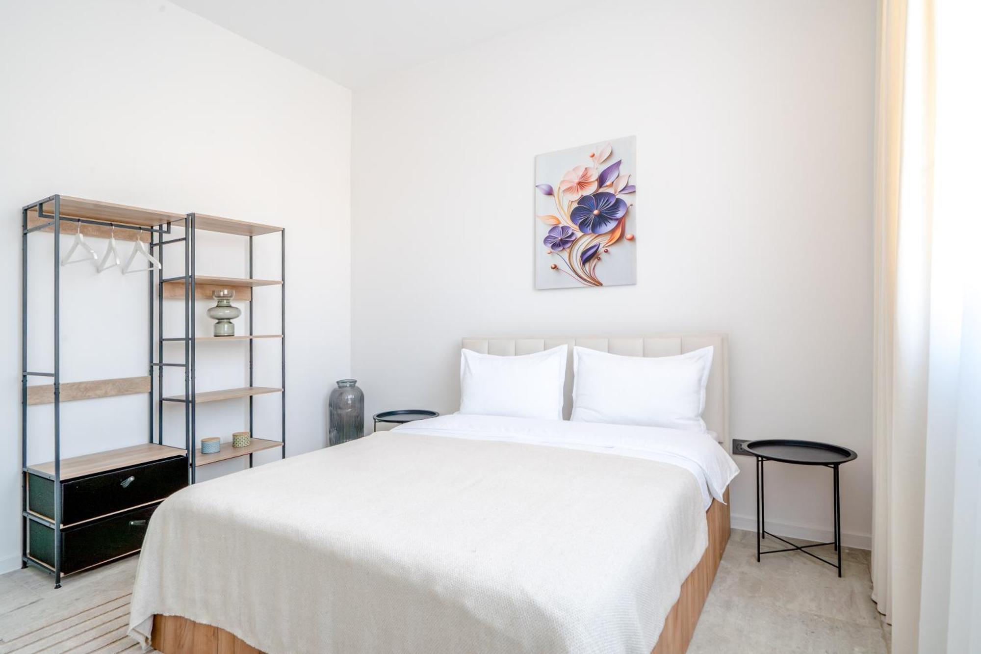 Niabi 3bdr Mansard With View Апартаменты Тбилиси